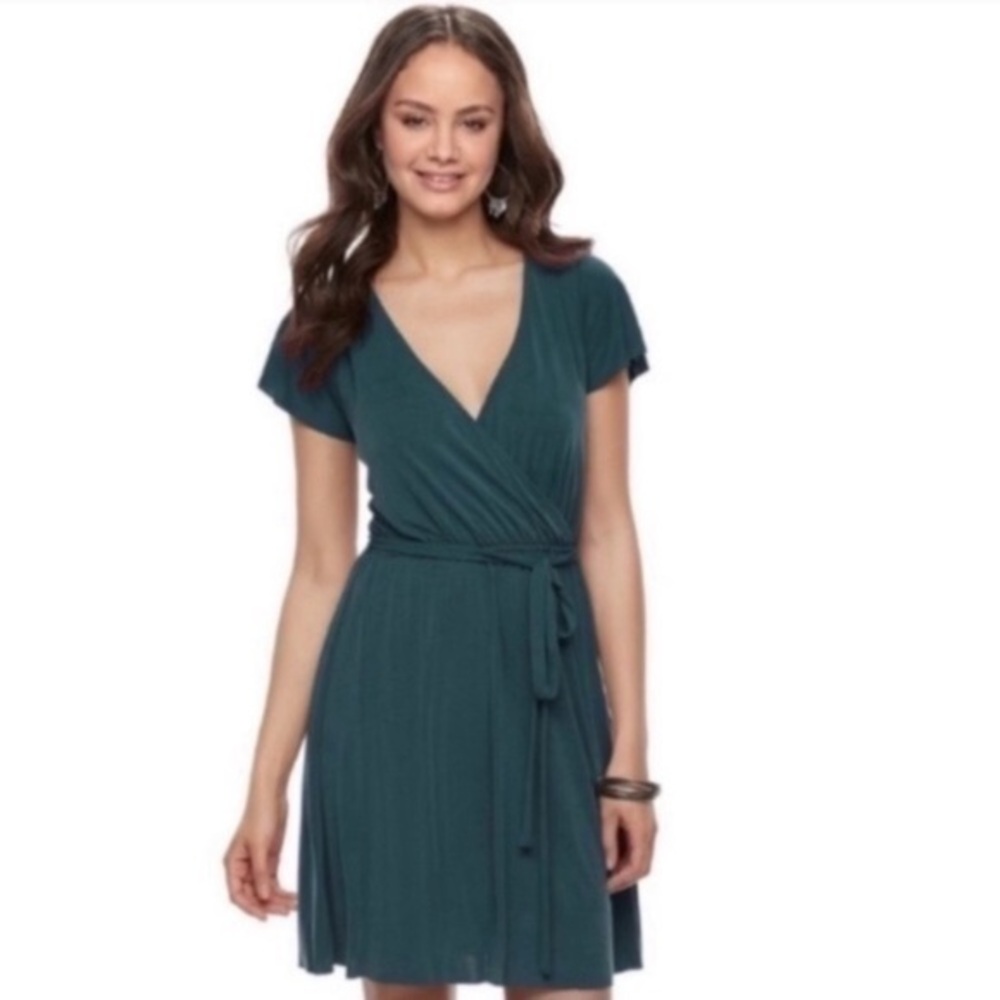 NWT. MUDD Women’s Faux Wrap Dress